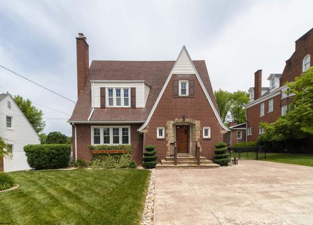 Property at 328 W Philadelphia Ave, Bridgeport, WV 26330, 3 beds, 3.5 baths