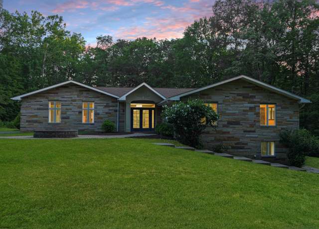 Property at 1412 Saint Joe Rd, Albright, WV 26519, 5 beds, 4 baths