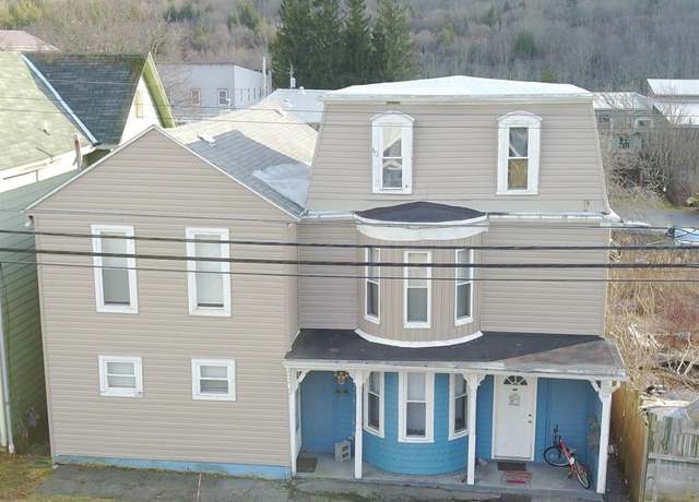 Property at 461 Thomas, Davis, WV 26260, 8 beds, 6.5 baths