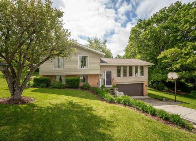 Property at 109 Scenery Dr, Morgantown, WV 26505, 3 beds, 3 baths