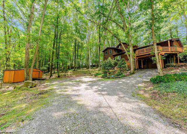 Property at 265 Paradise Cir, Morgantown, WV 26508, 4 beds, 2 baths