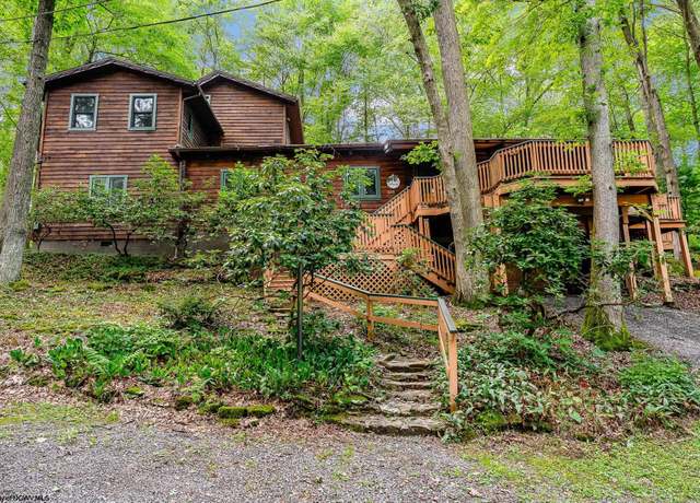 Property at 265 Paradise Cir, Morgantown, WV 26508, 4 beds, 2 baths