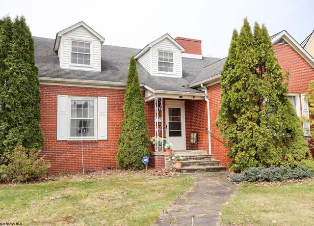 Property at 112 Robert E. Lee Ave, Elkins, WV 26241, 6 beds, 3.5 baths