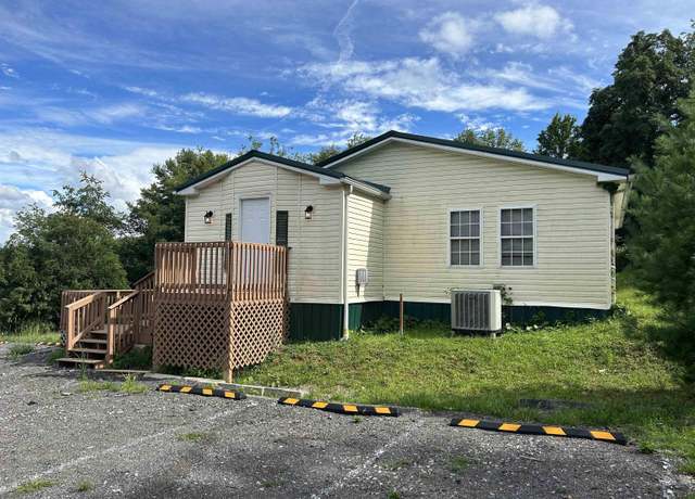 Property at 3241 Smithtown Rd, Morgantown, WV 26508, 3 beds, 2 baths
