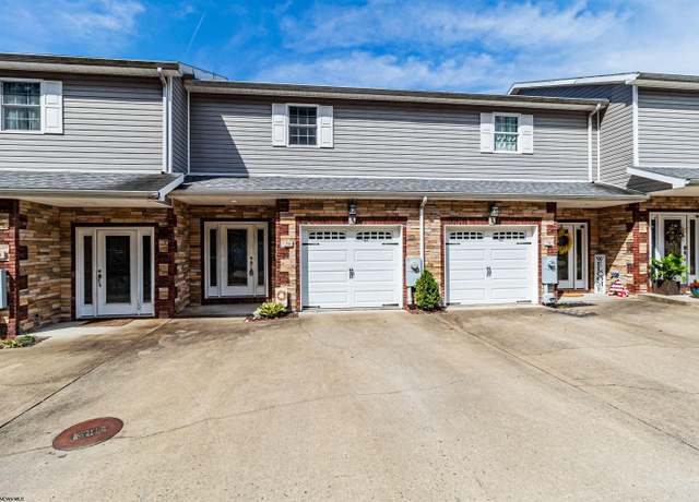 Property at 36 Turnstone Dr, Morgantown, WV 26505, 2 beds, 2.5 baths