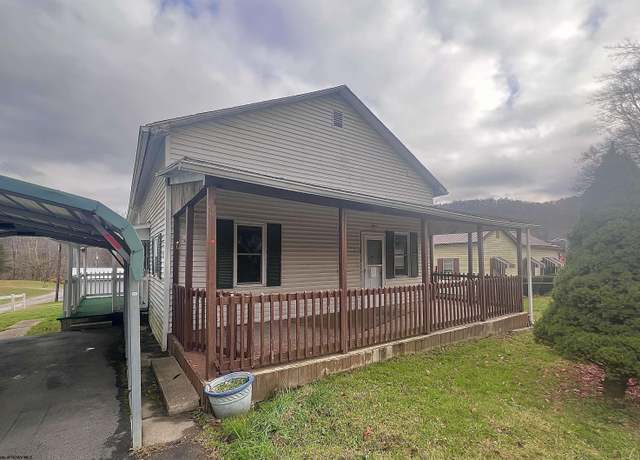 Property at 1573 Main St, Lumberport, WV 26386, 3 beds, 1 bath