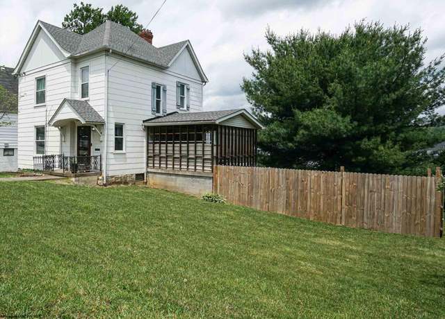 Property at 610 Ohio, Fairmont, WV 26554, 3 beds, 1.5 baths
