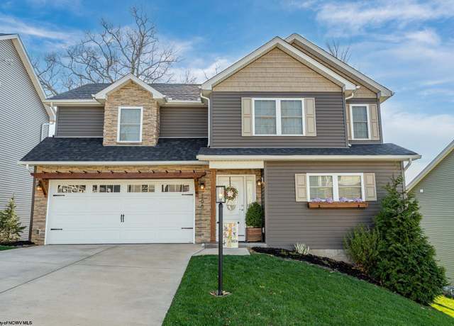 Property at 105 Canto, Morgantown, WV 26508, 3 beds, 2.5 baths
