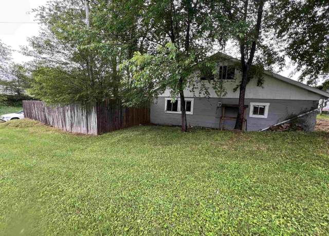 Property at 563 Marion St, Belington, WV 26250, 3 beds, 1 bath