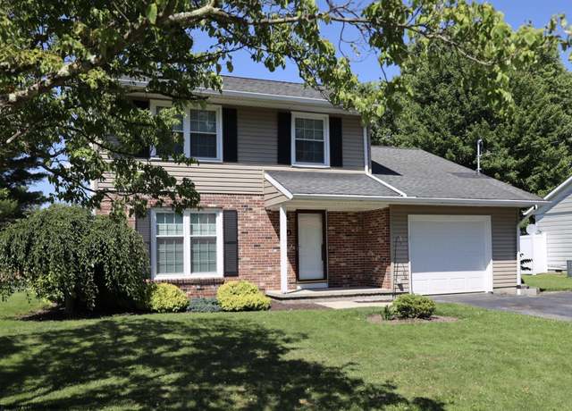 Property at 124 Riverview, Elkins, WV 26241, 4 beds, 2 baths