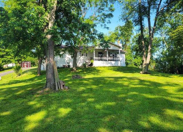 Property at 5 Clark St, Fairmont, WV 26554, 4 beds, 2 baths