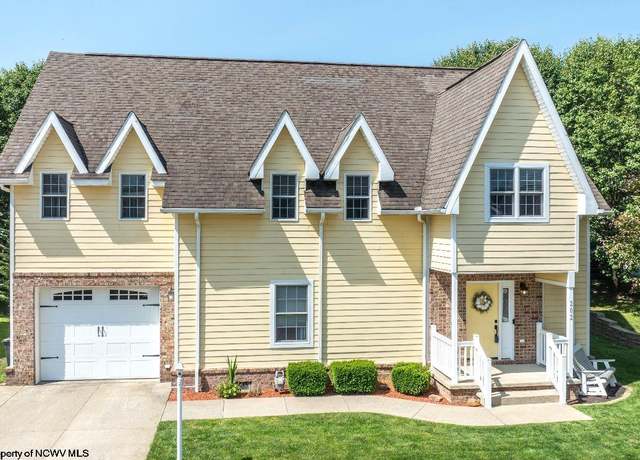 Property at 202 Caroline Ln, Morgantown, WV 26508, 3 beds, 2.5 baths