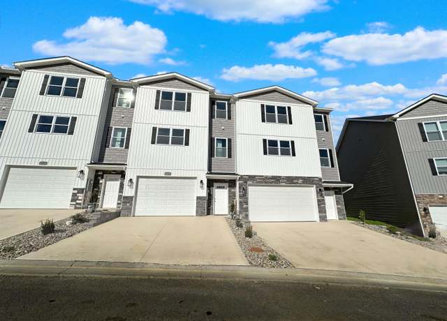 Property at 266 Red Oak Ln, Morgantown, WV 26501, 3 beds, 2.5 baths