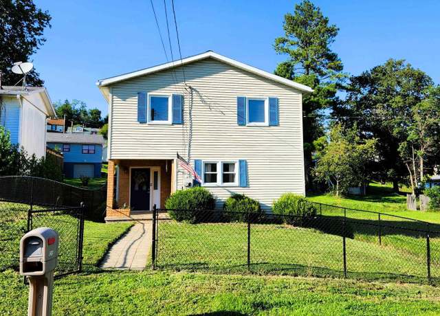 Property at 1205 Montrose, Morgantown, WV 26505, 3 beds, 2 baths
