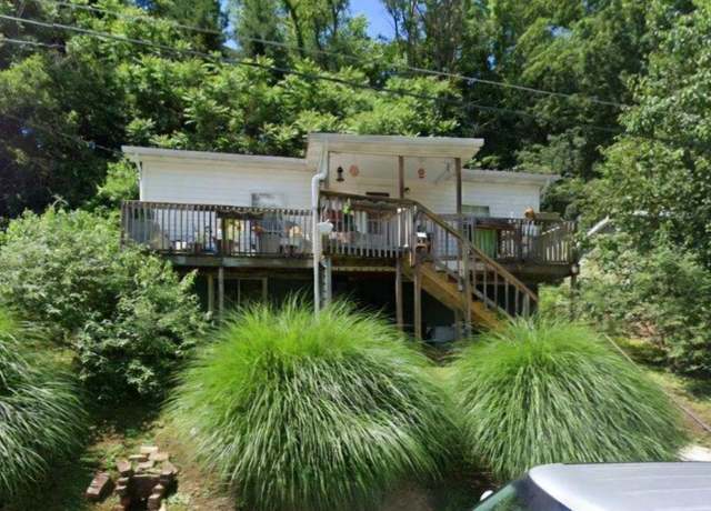 Property at 715 Michigan Ave, Nutter Fort, WV 26301, 2 beds, 1 bath