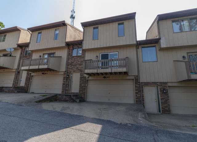 Property at 1230 Van Voorhis Rd, Morgantown, WV 26505, 3 beds, 2.5 baths