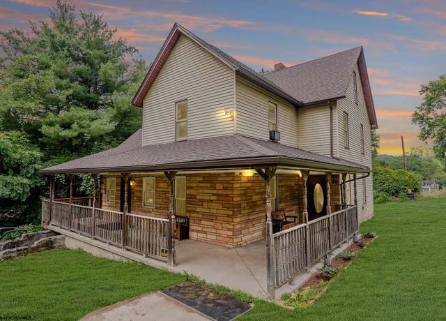 Property at 72 Robinson Rd, Maidsville, WV 26541, 3 beds, 1.5 baths