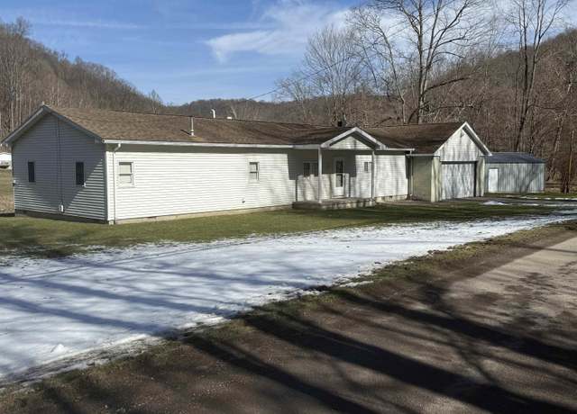 Property at 789 Grassy Run, Fairmont, WV 26554, 3 beds, 1.5 baths