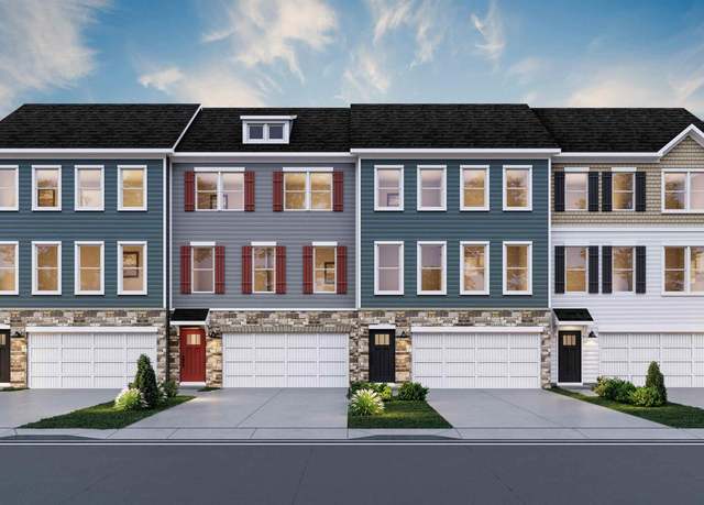 Property at 707 Hardman, Morgantown, WV 26501, 3 beds, 2.5 baths