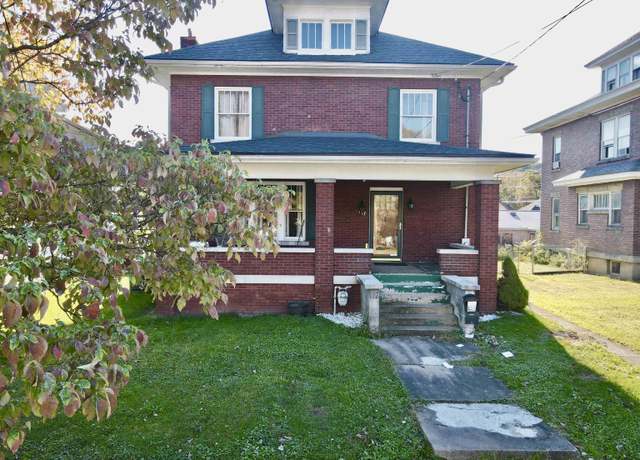 Property at 117 W 7th St, Weston, WV 26452, 4 beds, 1.5 baths