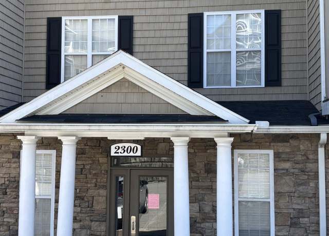 Property at 2318 Suncrest, Morgantown, WV 26505, 2 beds, 2 baths