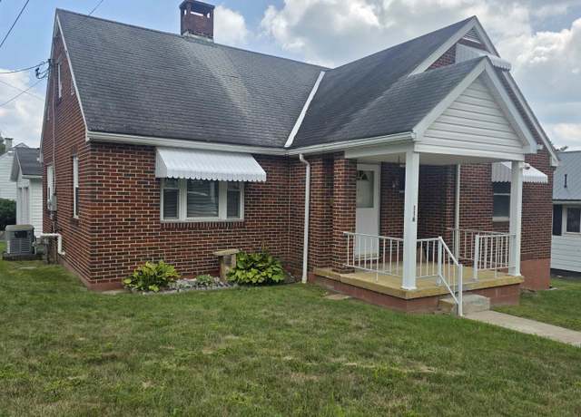 Property at 116 N Price St, Kingwood, WV 26537, 3 beds, 2 baths