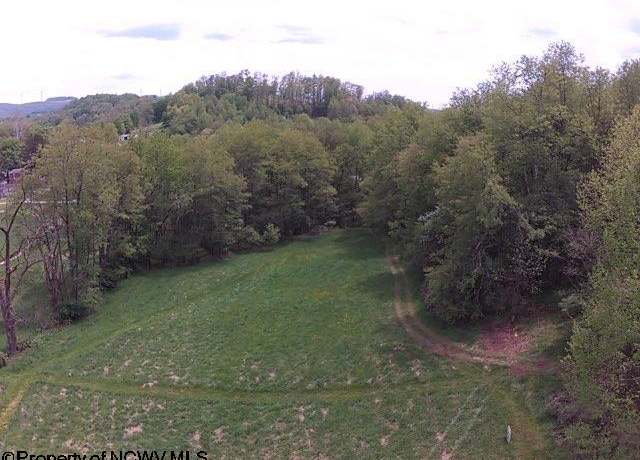 Property at 60 West Virginia Ave, Belington, WV 26250
