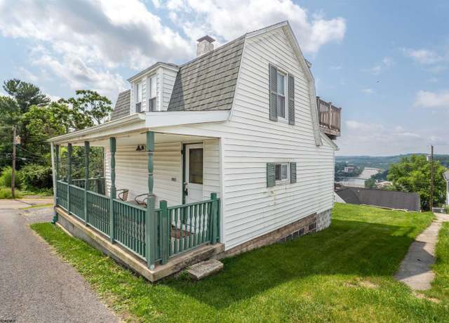 Property at 210 Highland Ave, Morgantown, WV 26505, 1 bed, 1 bath