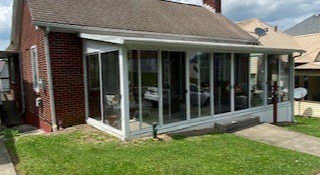 Photo of 310 Hedge St, Clarksburg, WV 26301