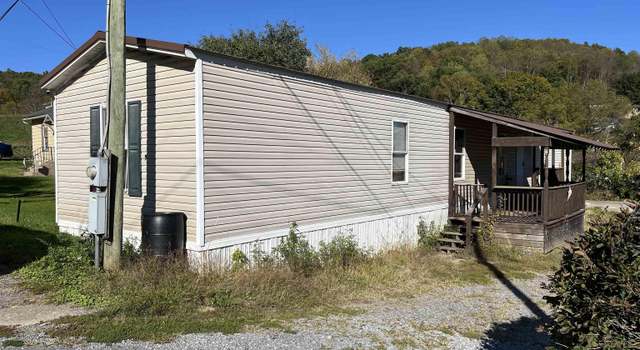 Photo of 42 Pricetown Rd, Weston, WV 26452