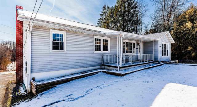 Photo of 424 E Main St, Kingwood, WV 26537
