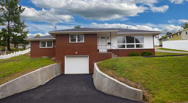 Photo of 502 Stout St, Bridgeport, WV 26330