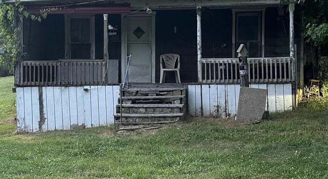 Photo of 162 Finch Ln, Pennsboro, WV 26415