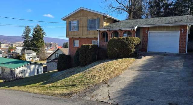 Photo of 103 Highland Dr, Kingwood, WV 26537