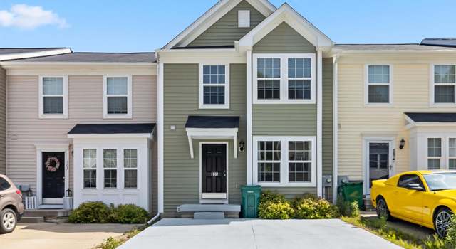 Photo of 305 Kingsbury Ct, Fairmont, WV 26554