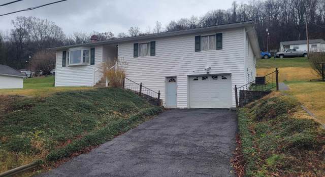 Photo of 1175 Maple St, Idamay, WV 26576