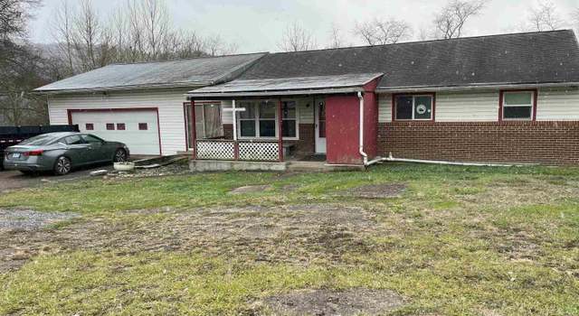 Photo of 45 Male Hl, Lumberport, WV 26386