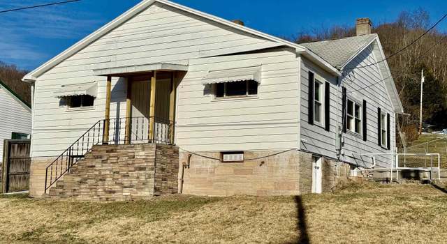 Photo of 206 Main St, Carolina, WV 26563