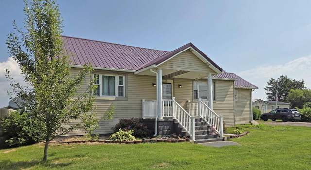 Photo of 208 W Main St, Bruceton Mills, WV 26525