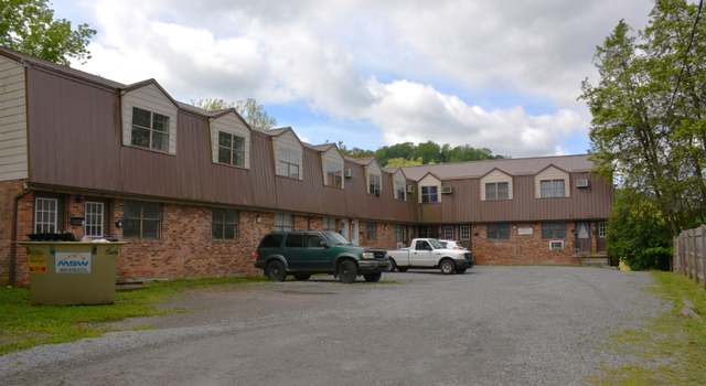 Photo of 356 E 7th St, Weston, WV 26452