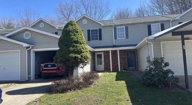Photo of 1003 Fair Oaks Dr, Fairmont, WV 26554
