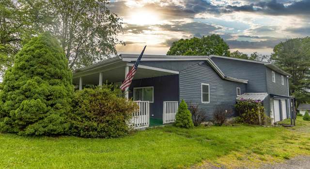 Photo of 107 Orchard St, Masontown, WV 26542