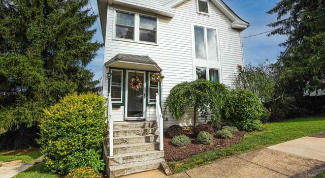 Photo of 521 Center St, Morgantown, WV 26505