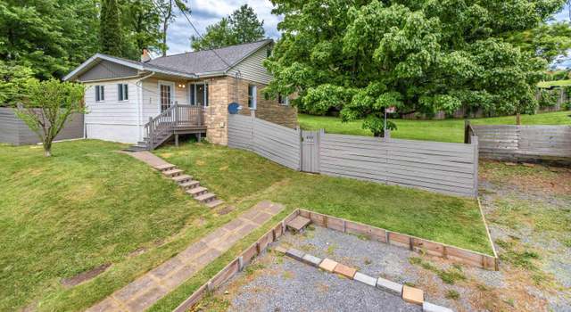 Photo of 448 Pleasant Hl, Morgantown, WV 26505