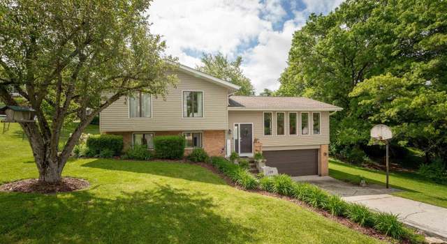 Photo of 109 Scenery Dr, Morgantown, WV 26505
