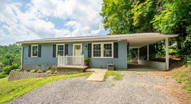 Photo of 2105 Manuel Dr, Fairmont, WV