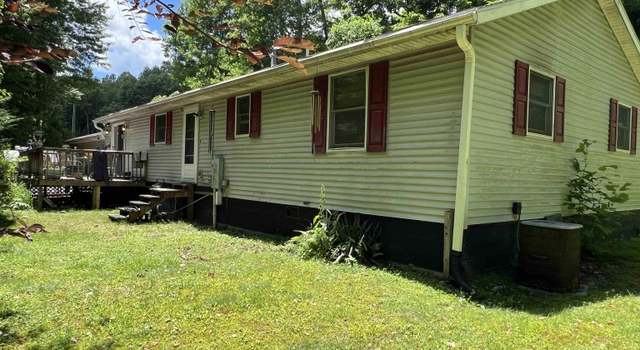 Photo of 203 Poplar Rdg, Coalton, WV 26257