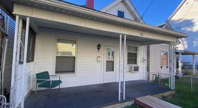 Photo of 210 Byrd Ln, Clarksburg, WV 26301