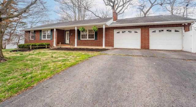 Photo of 1327 Cherry Ln, Morgantown, WV 26505