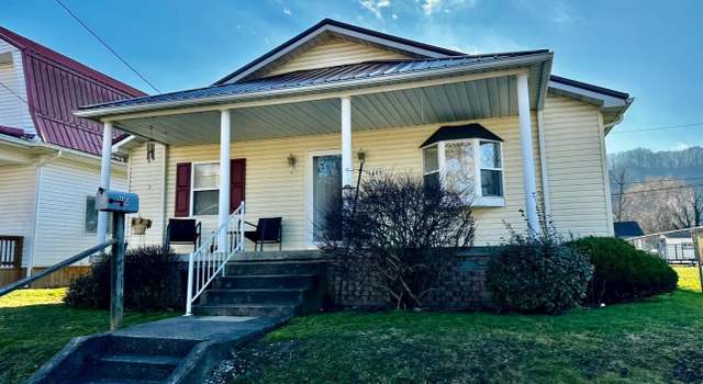 Photo of 1445 N River Ave, Weston, WV 26452